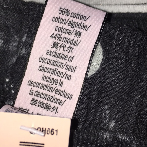 New Victoria’s Secret Pajamas Sleep Pants Medium - Picture 7 of 8